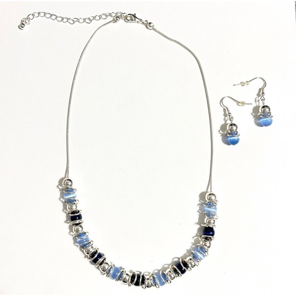 Blue Cats Eye Glass Beaded Necklace Earring Set Silver Tone Rings Demi Parure - Picture 5 of 5